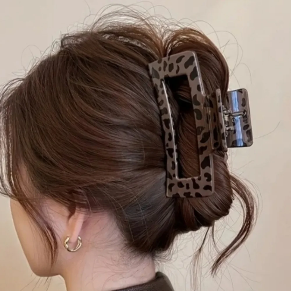 Leopard Print Claw Clip Hair Accessories